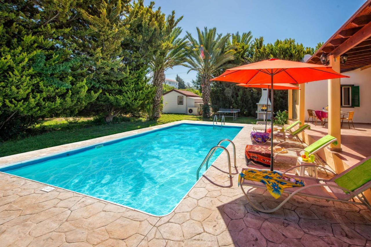Villa Rosie By Villa Plus Polis Dış mekan fotoğraf